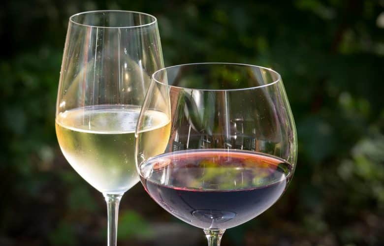 Como escolher taça de vinho corretamente