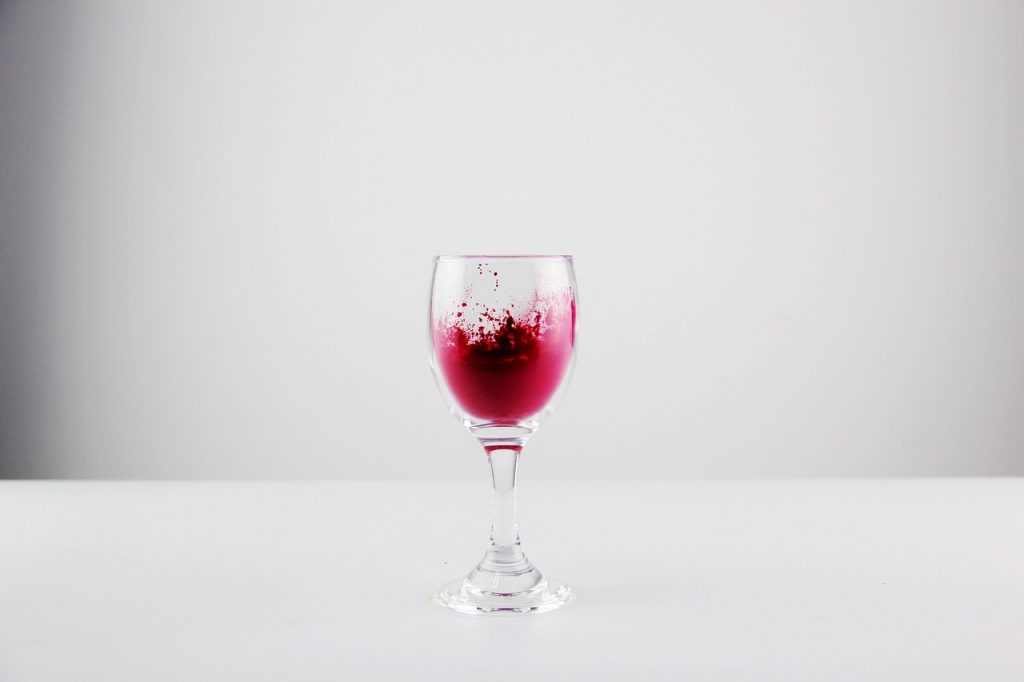 Taça de vinho rose