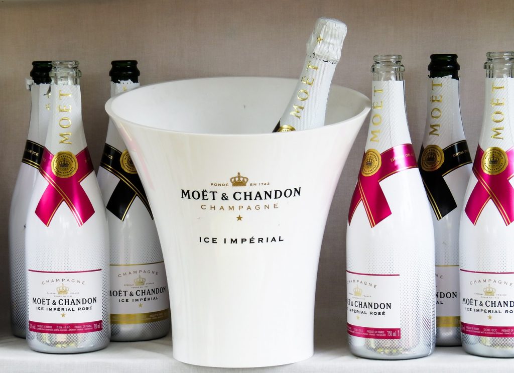 Champagne é um espumante especial.