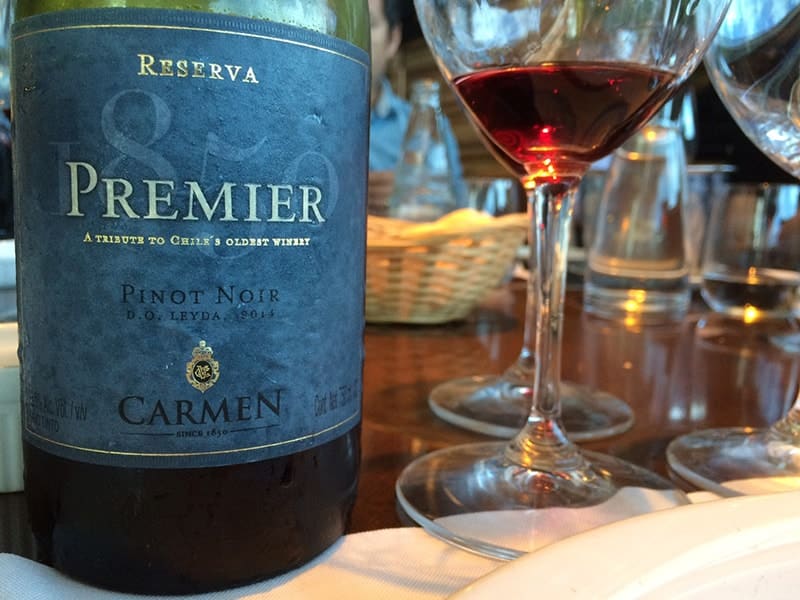 Vinho Uva Pinot Noir Carmen Reserva Premier